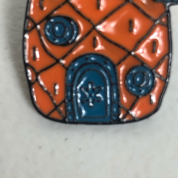 Spongebob Square Pants Pineapple House Lapel Pin Stocking Stuffer Patrick Bob - Picture 3 of 10